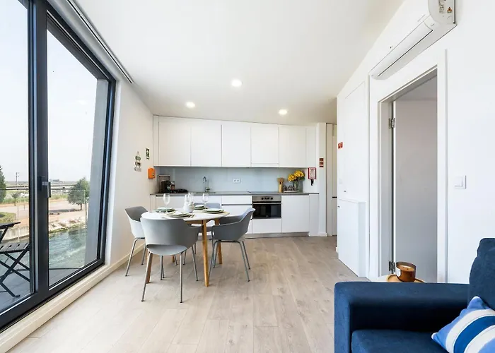 Guestready - Modern Nook Apartment Aveiro